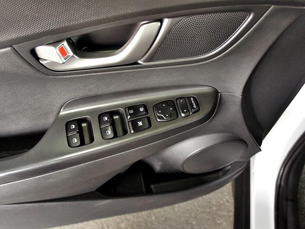 HYUNDAI Kona 2020 Blanco - Importación desde Corea - HF Imports Iquique - Foto 11