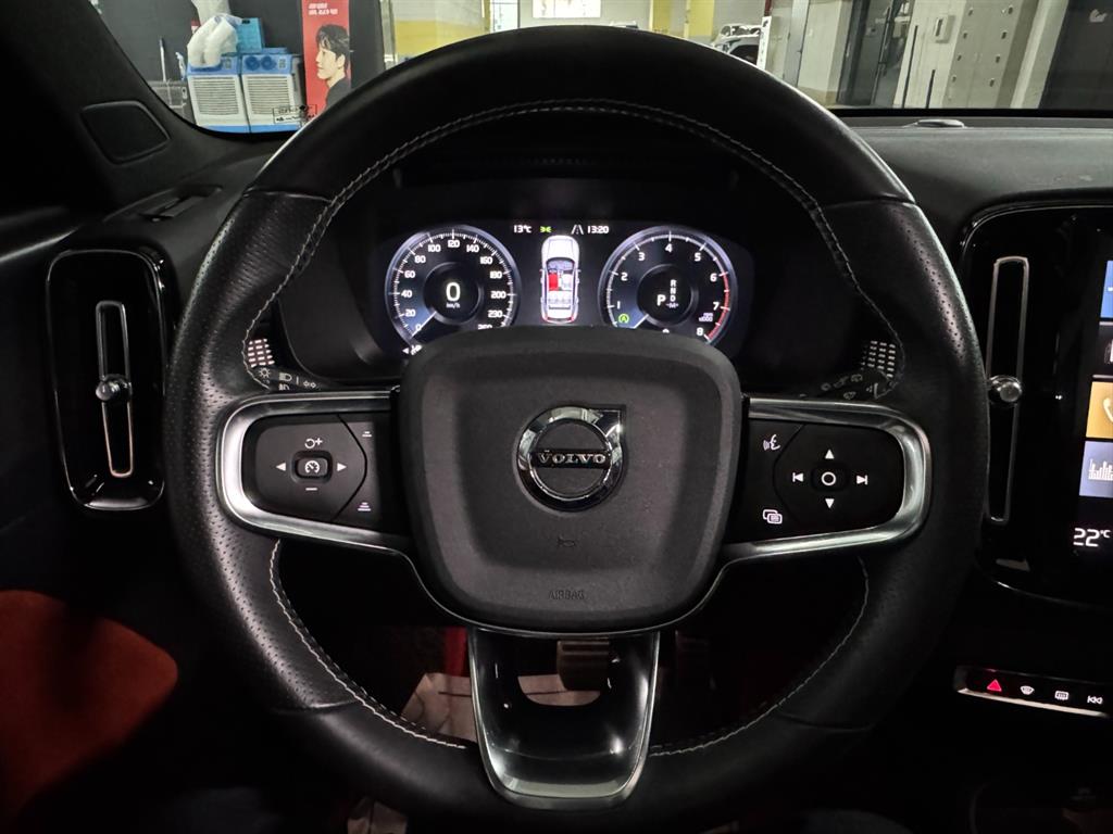 Volvo XC40 - Vista 6