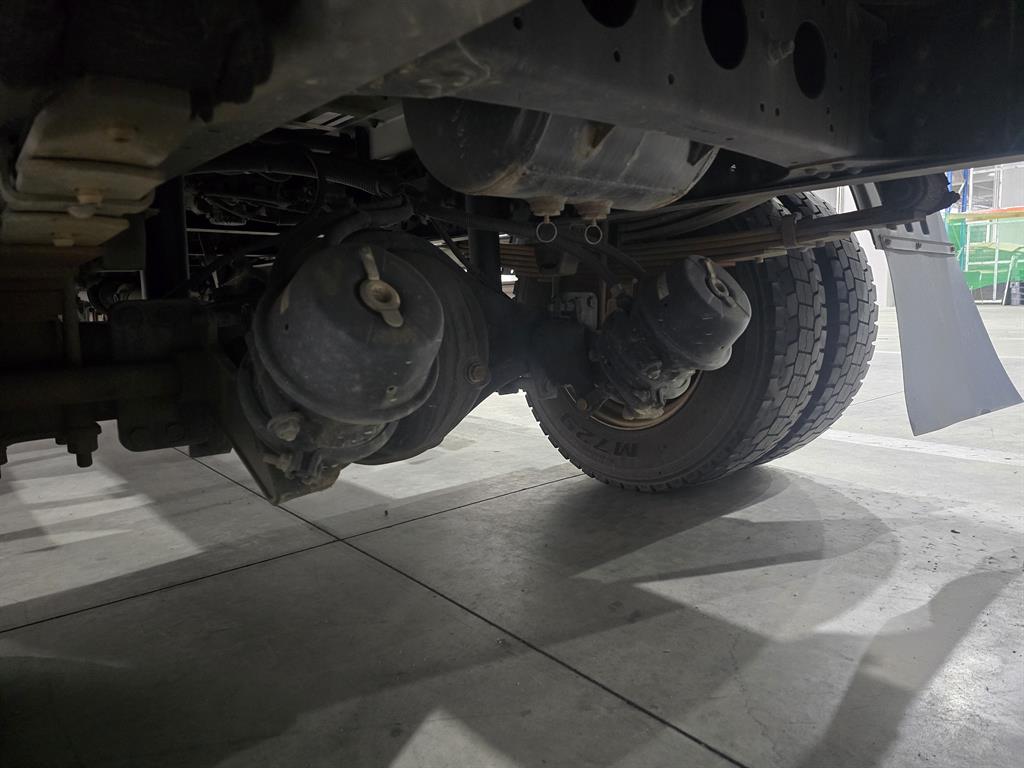 medium and large cargo truck 2023 Blanco - Importación desde Corea - HF Imports Iquique - Foto 14