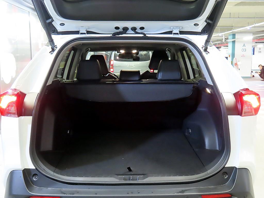 Toyota RAV4 2024 Blanco - Importación desde Corea - HF Imports Iquique - Foto 17