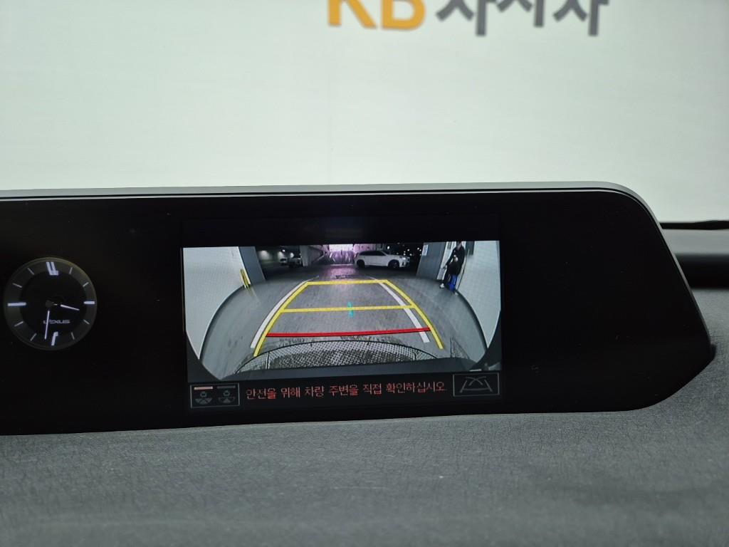 Lexus UX 2021 Gris - Importación desde Corea - HF Imports Iquique - Foto 15