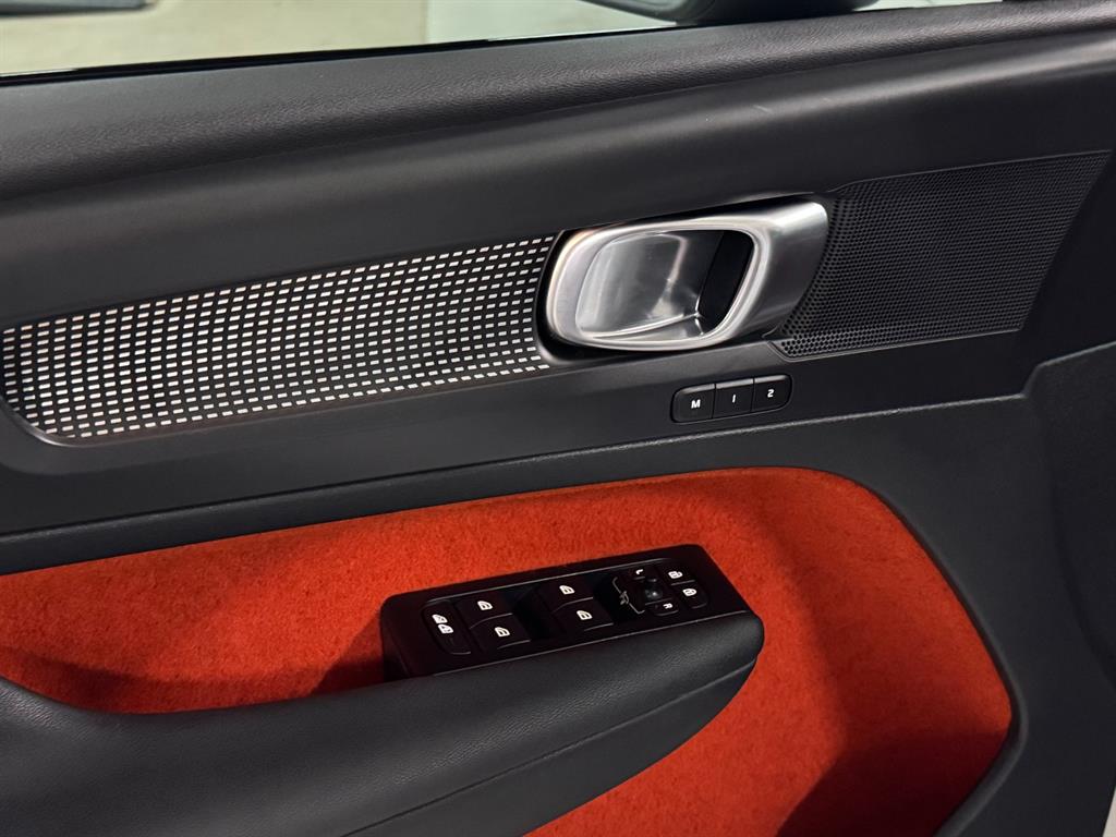 Volvo XC40 - Vista 11