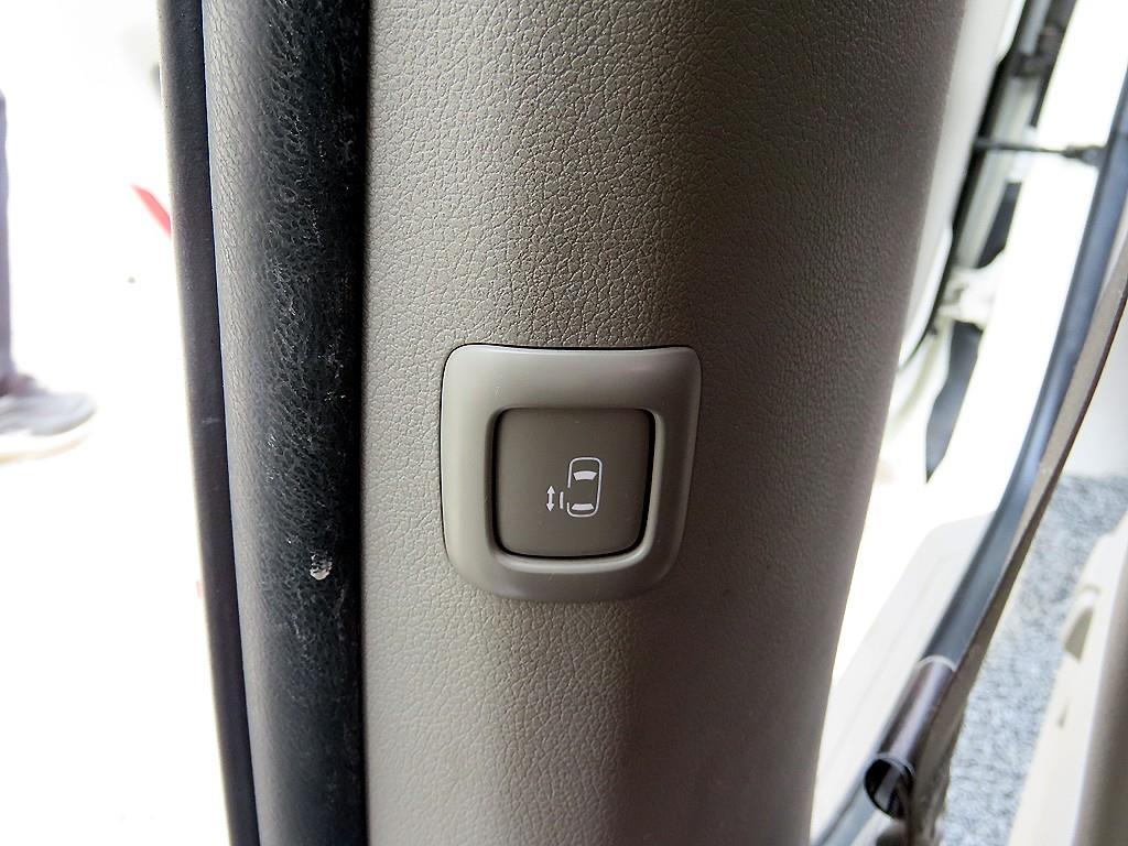 KIA Carnival 2017 Blanco - Importación desde Corea - HF Imports Iquique - Foto 16