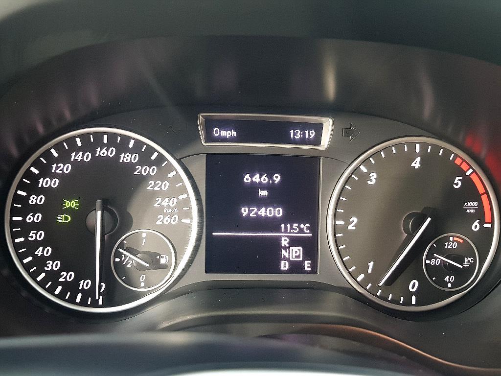 Mercedes Benz B Class (MY B) - Vista 7