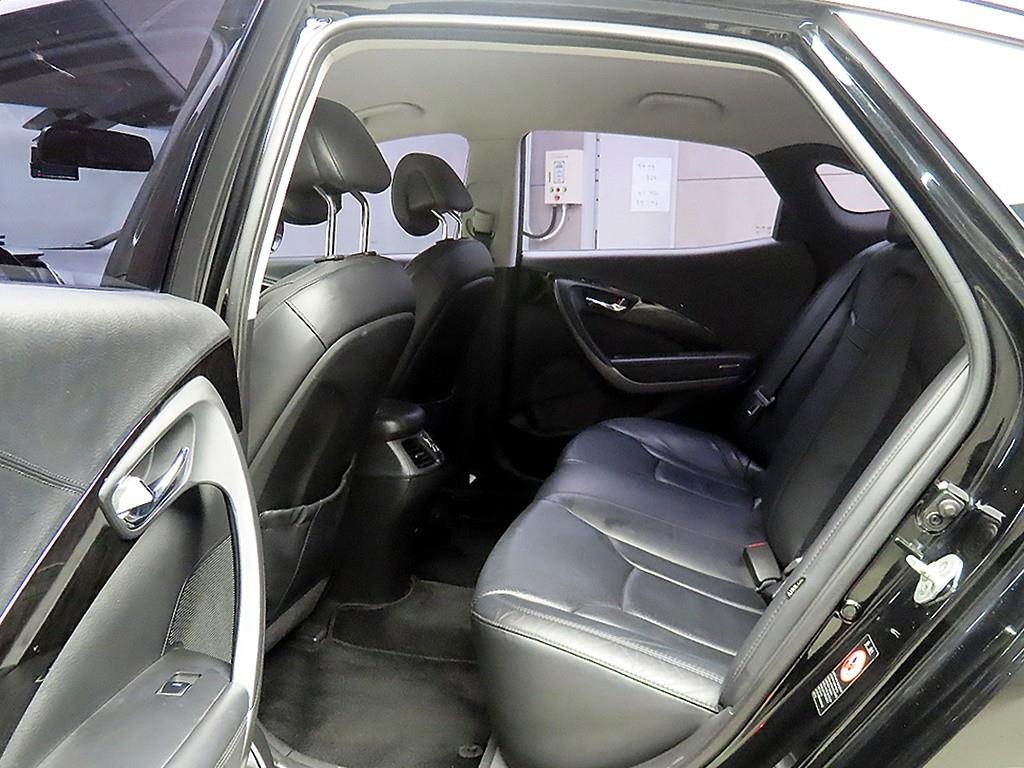 HYUNDAI Grandeur - Vista 6