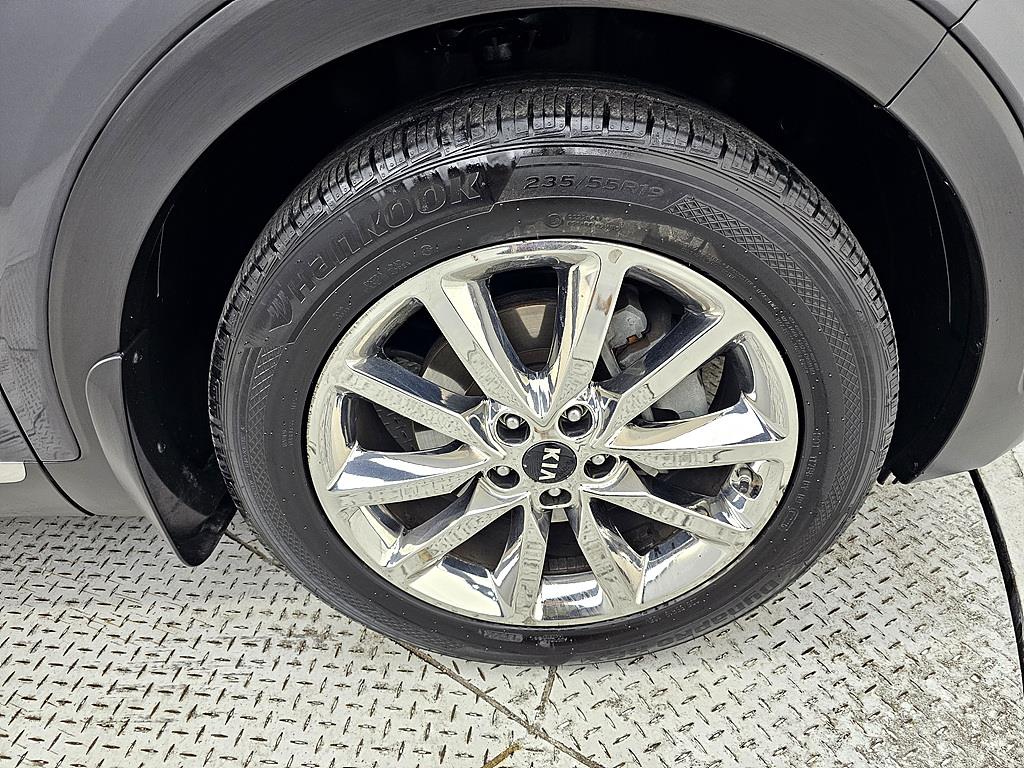 KIA Sorento 2016 Gris - Importación desde Corea - HF Imports Iquique - Foto 20