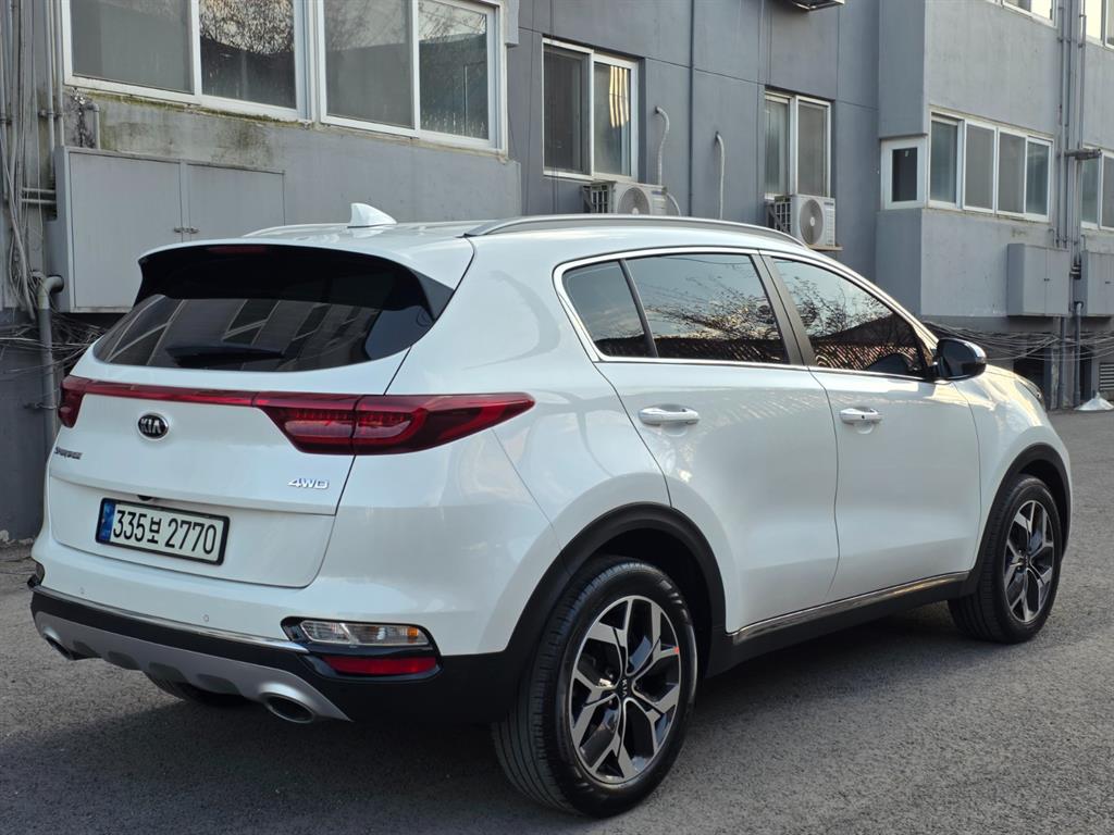 KIA Sportage - Vista 4
