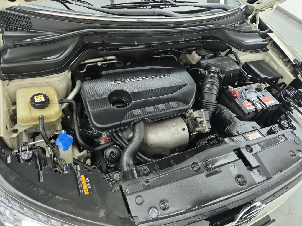 Ssangyong Tivoli - Vista 6