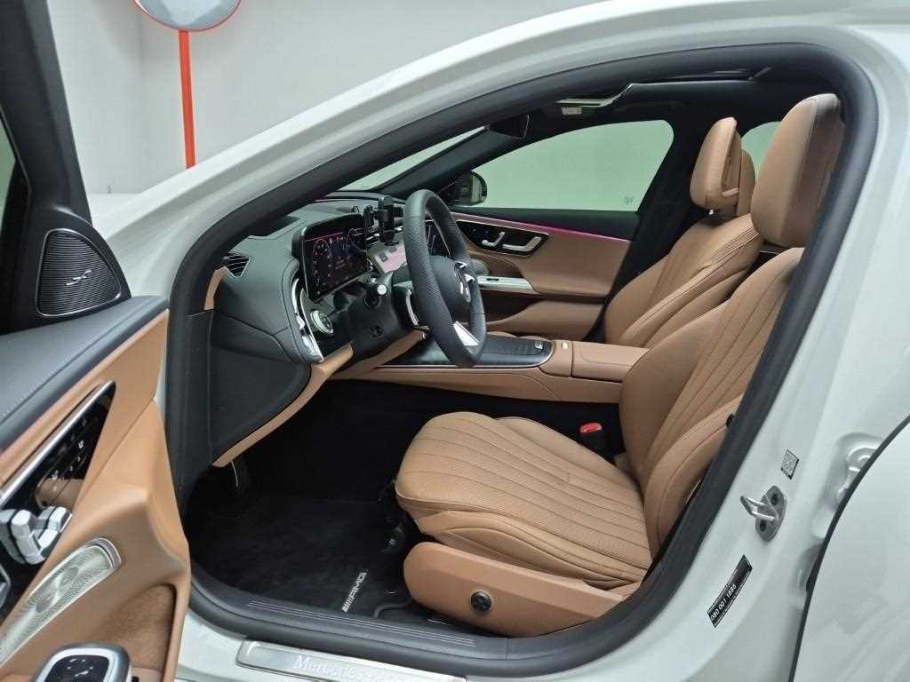 Mercedes Benz E class - Vista 9