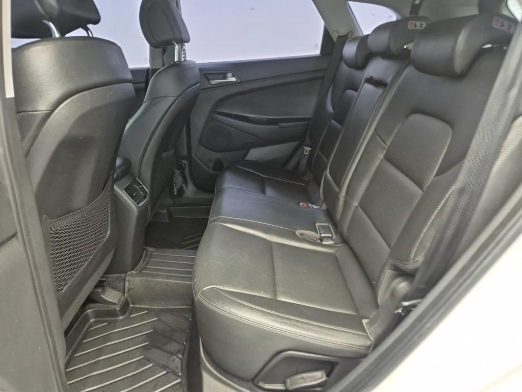 HYUNDAI Tucson - Vista 12