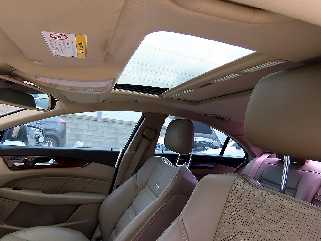 Mercedes Benz CLS Class 2013 Blanco - Importación desde Corea - HF Imports Iquique - Foto 17