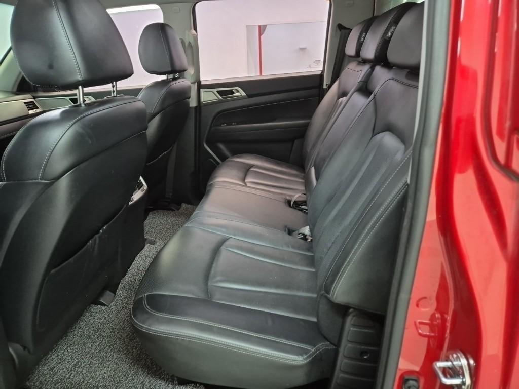 Ssangyong Rexton - Vista 12