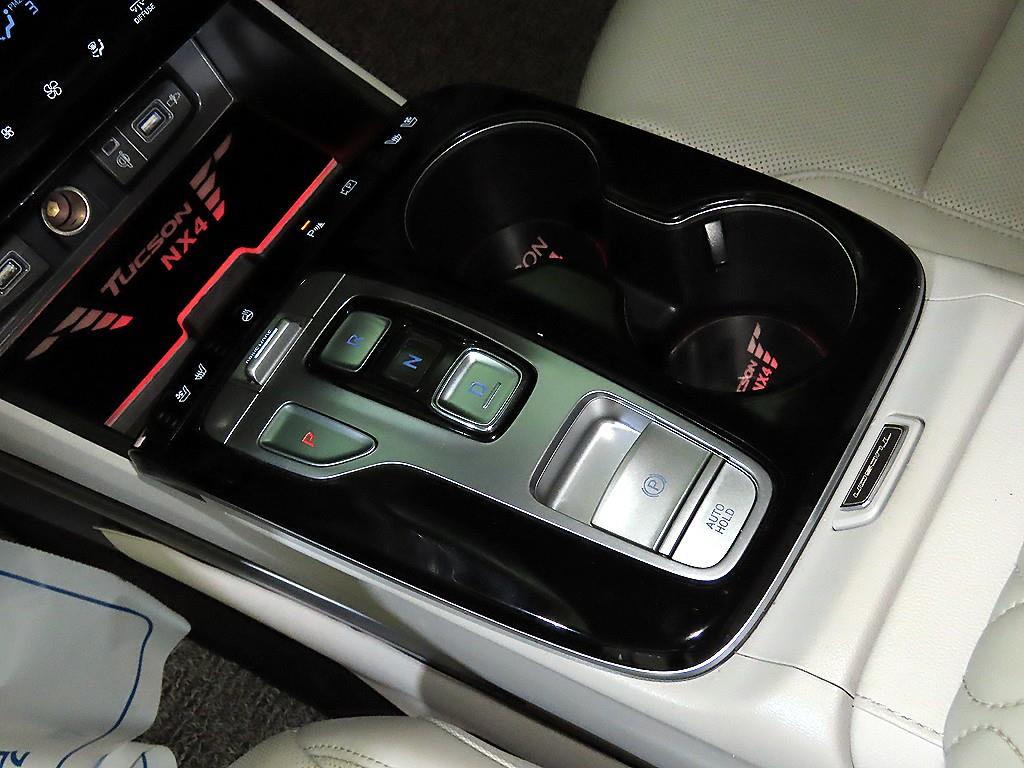 HYUNDAI Tucson - Vista 12