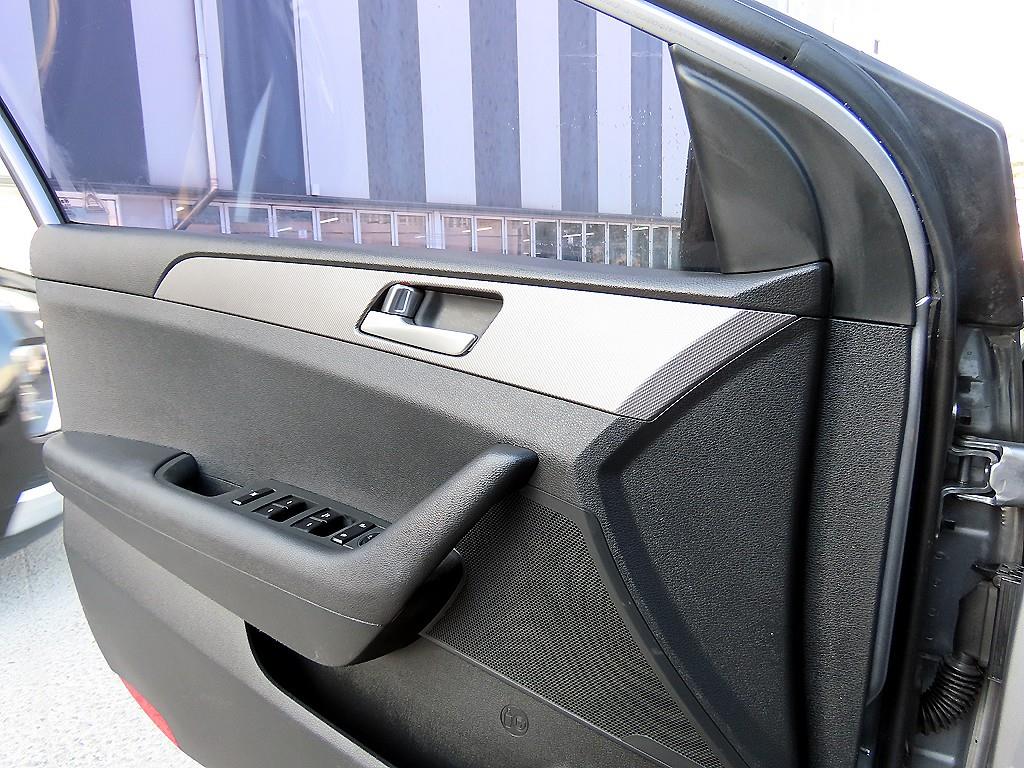 HYUNDAI Sonata - Vista 11