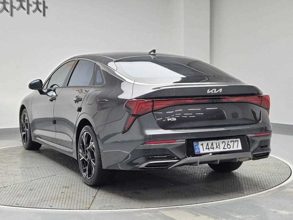 KIA K5 - Vista 2
