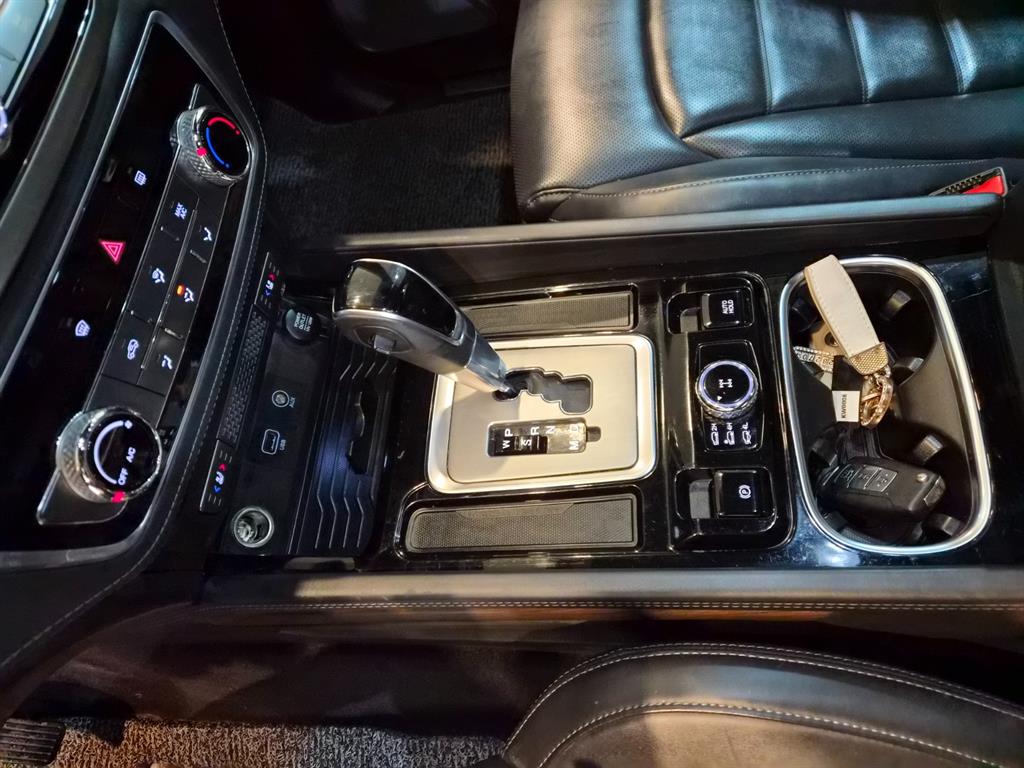 Ssangyong Rexton 2018 Blanco - Importación desde Corea - HF Imports Iquique - Foto 14