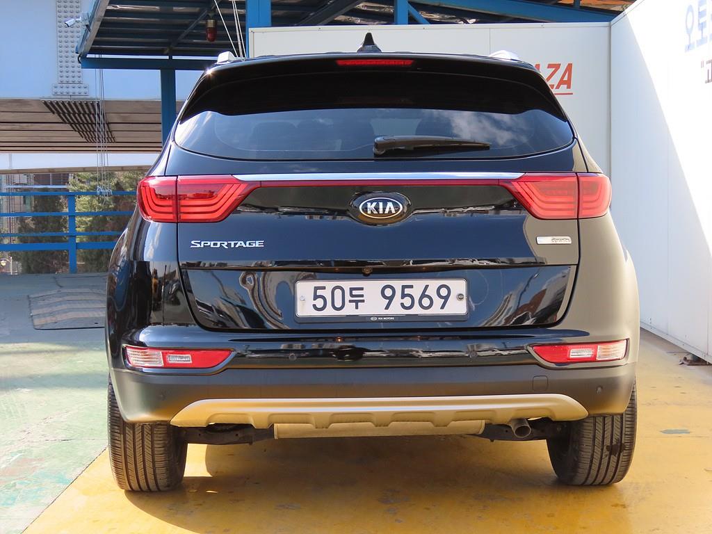 KIA Sportage - Vista 4