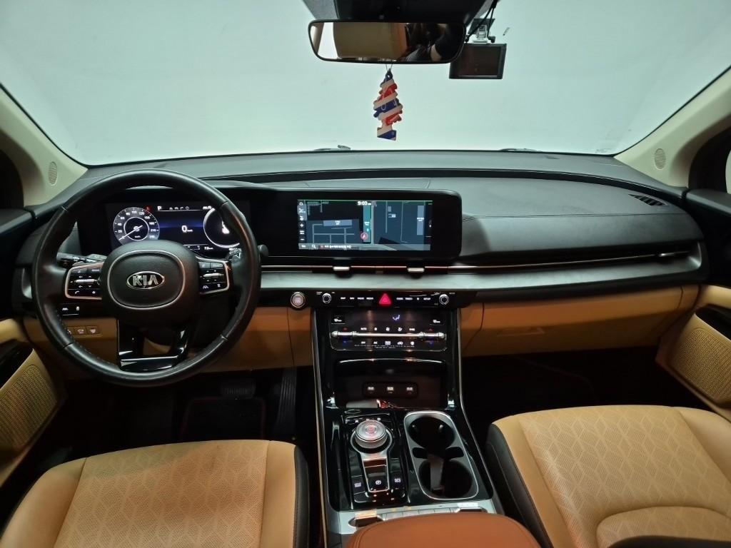 KIA Carnival - Vista 7