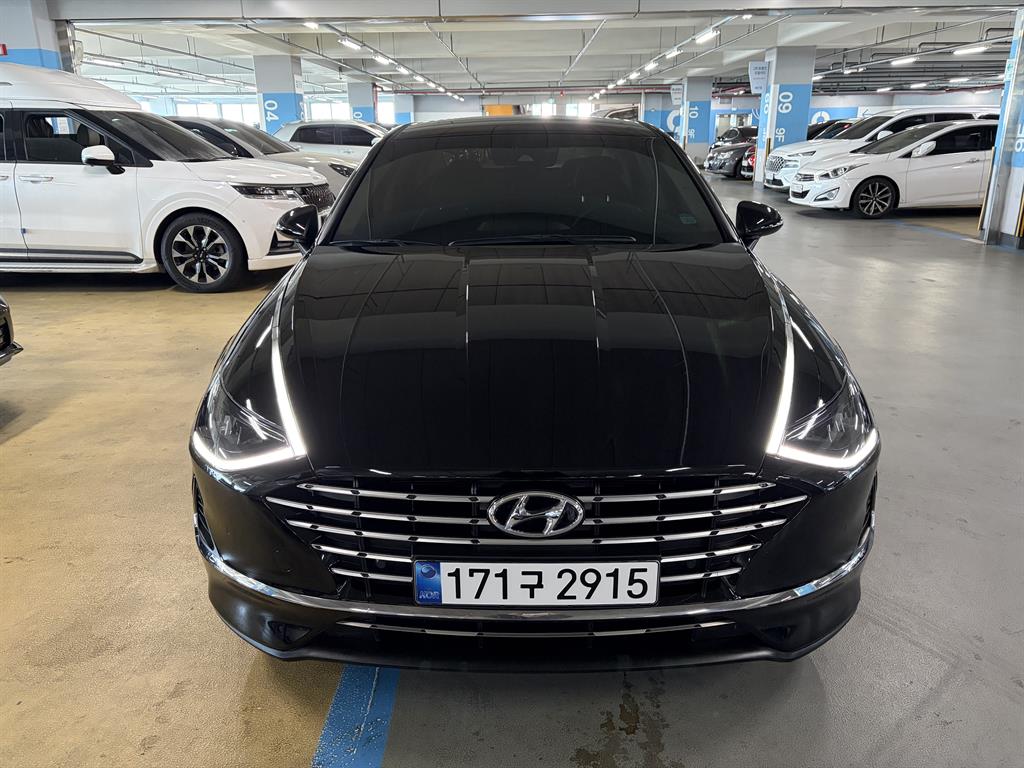 HYUNDAI Sonata - Vista 2