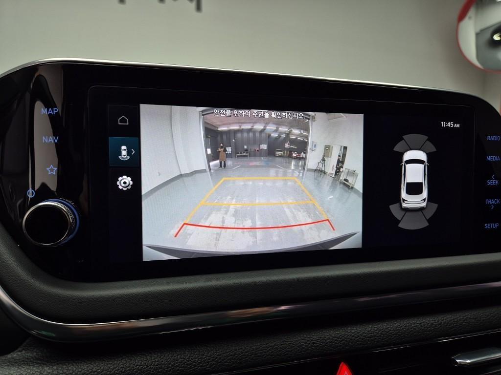 HYUNDAI Sonata - Vista 11