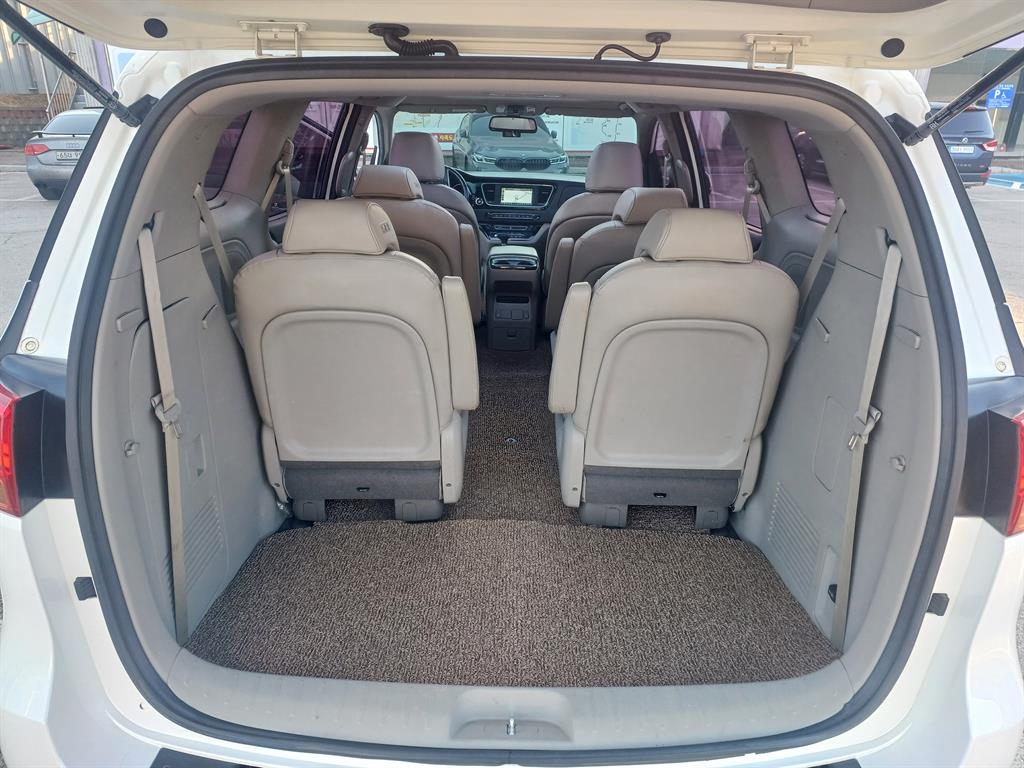 KIA Carnival 2018 Blanco - Importación desde Corea - HF Imports Iquique - Foto 16