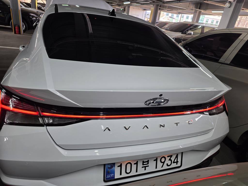 HYUNDAI Avante 2021 Blanco - Importación desde Corea - HF Imports Iquique - Foto 20