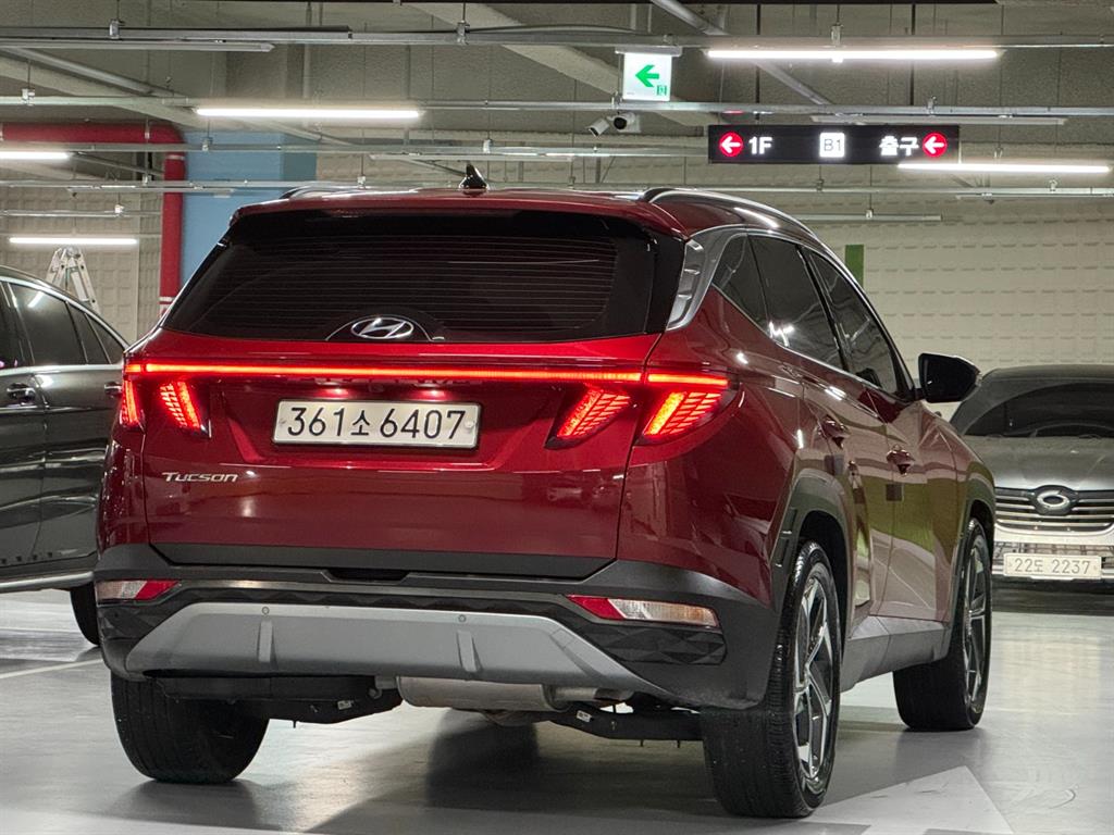 HYUNDAI Tucson - Vista 5