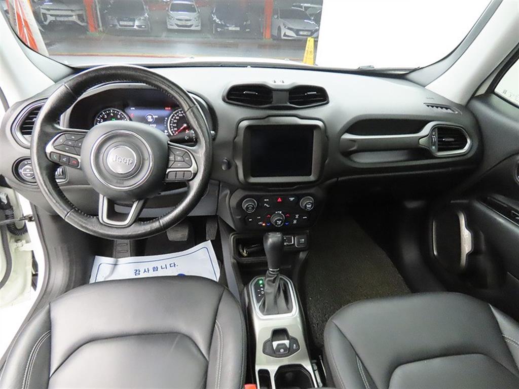 Jeep Renegade - Vista 7