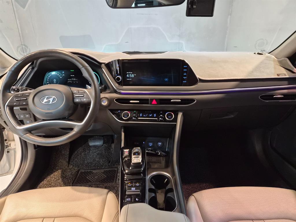 HYUNDAI Sonata - Vista 7