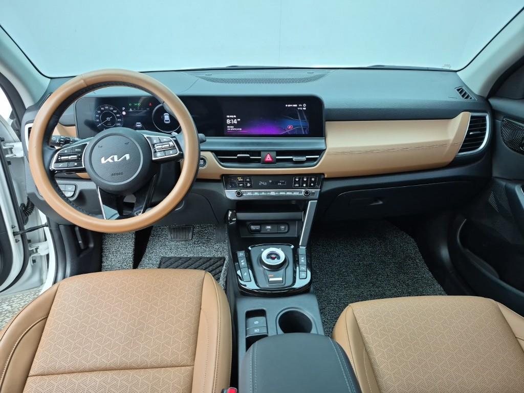 KIA Seltos - Vista 5