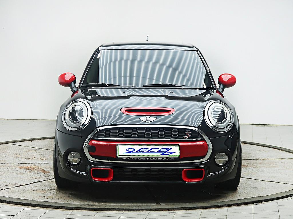 Mini Cooper 2018 Negro - Importación desde Corea - HF Imports Iquique - Foto 1