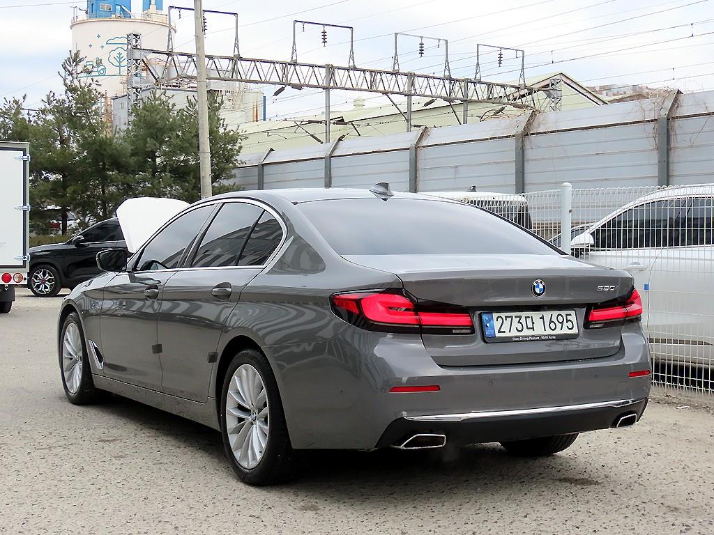 BMW 5 Series - Vista 3