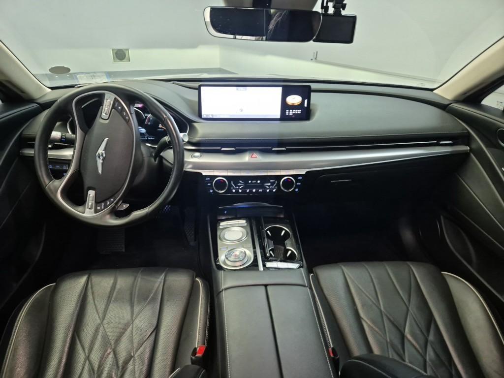 Genesis G80 - Vista 7