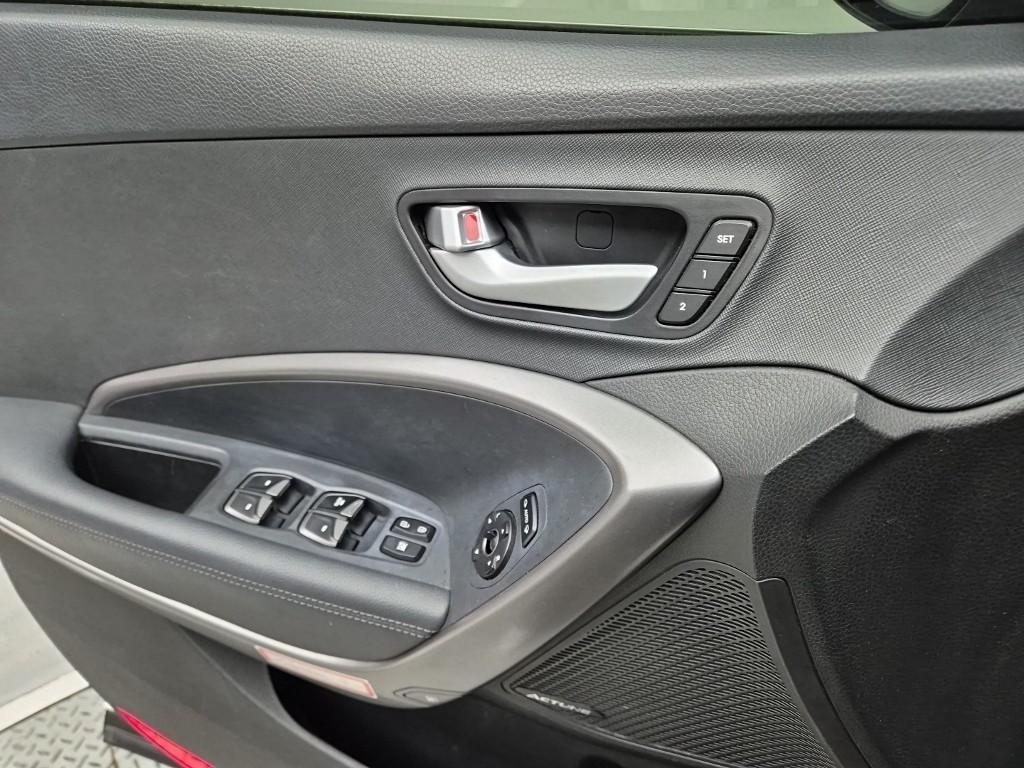 HYUNDAI Santa Fe - Vista 10