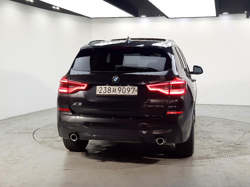 BMW X3 - Vista 3
