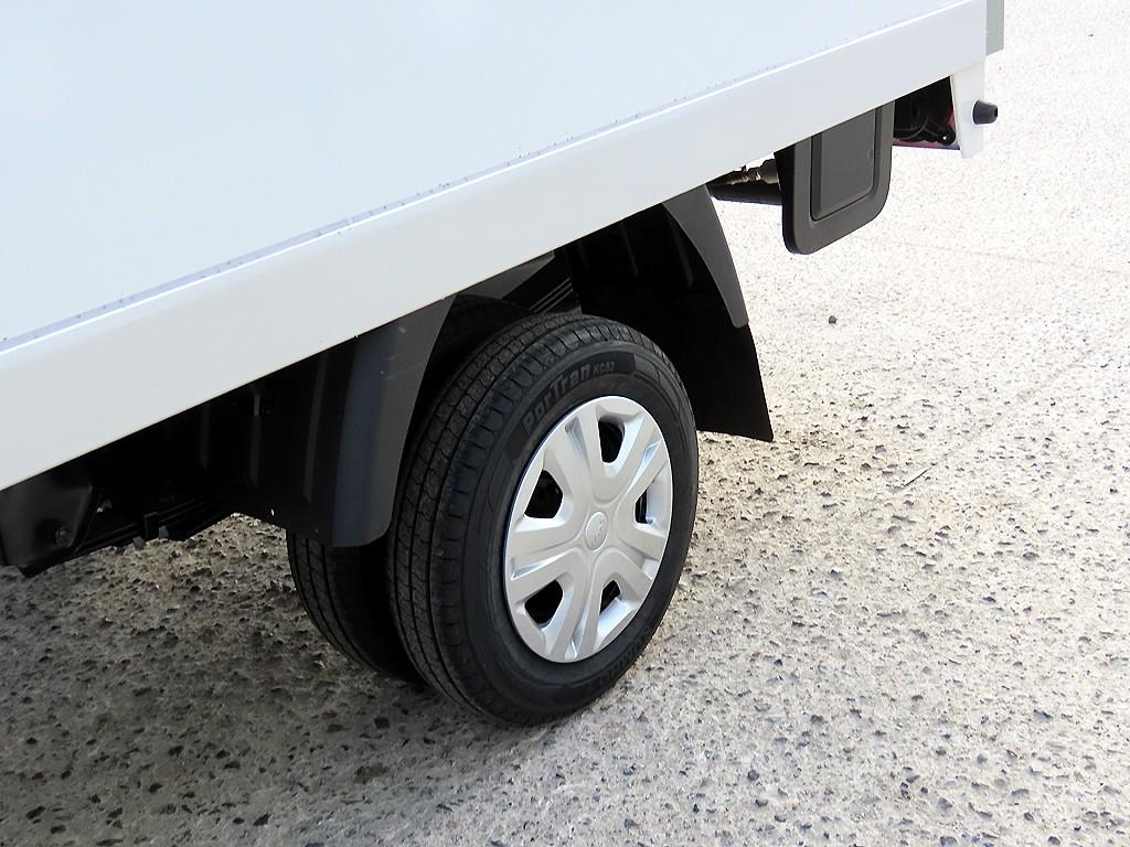 Small Truck Normal Box(High Deck) 2025 Blanco - Importación desde Corea - HF Imports Iquique - Foto 17