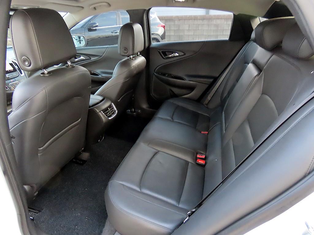 Chevrolet Malibu - Vista 6