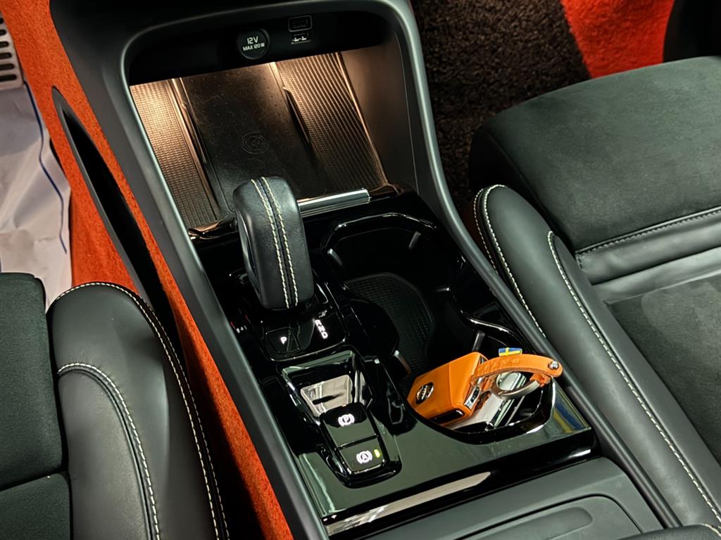 Volvo XC40 - Vista 10