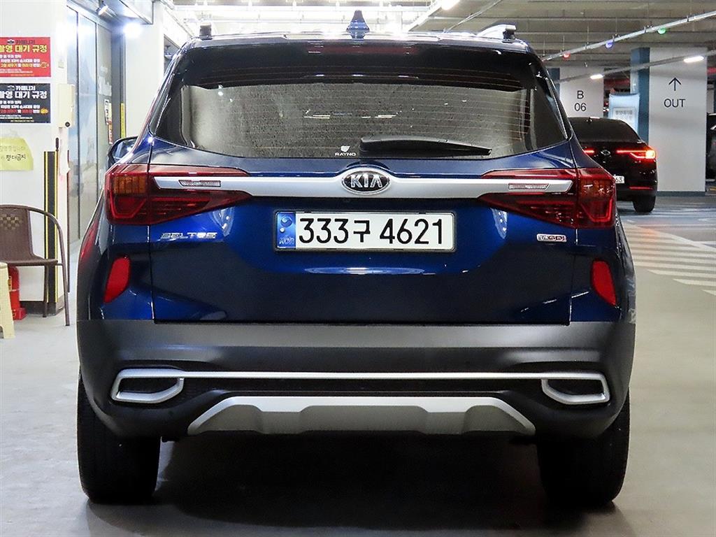 KIA Seltos - Vista 5