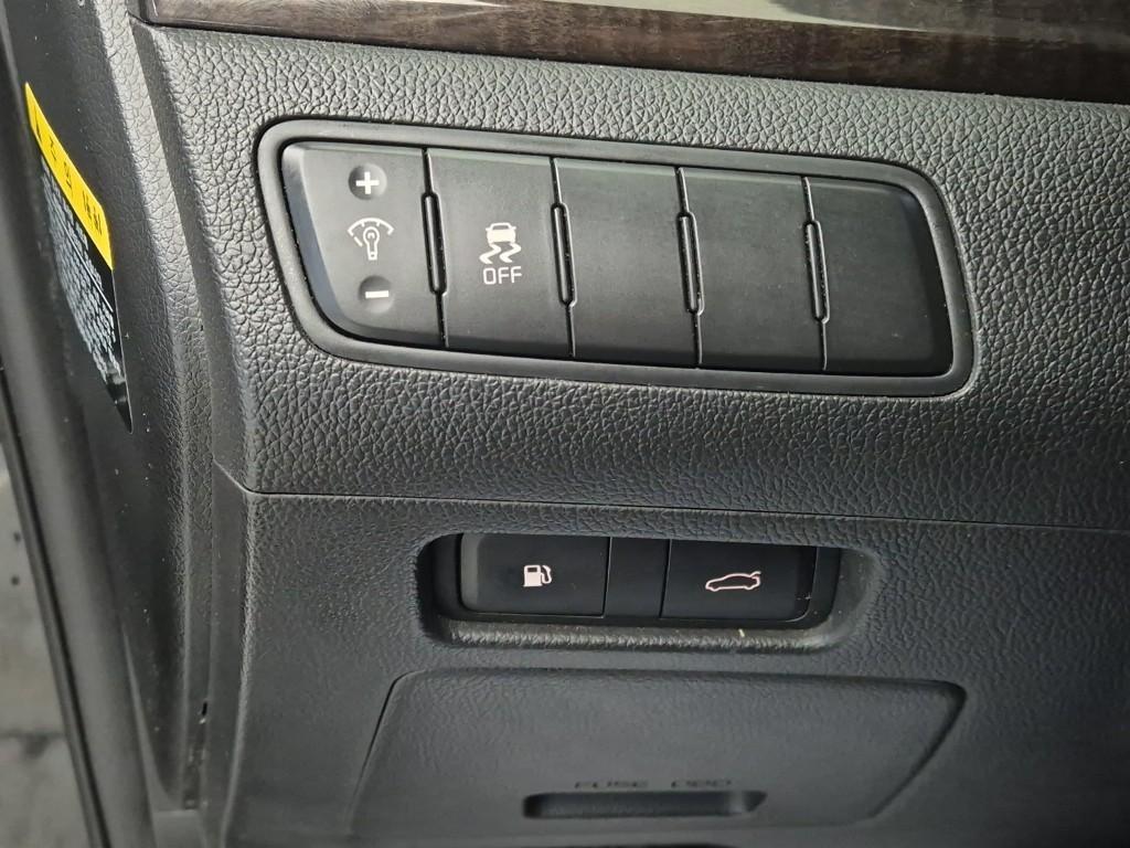 KIA K7 2013 Negro - Importación desde Corea - HF Imports Iquique - Foto 17