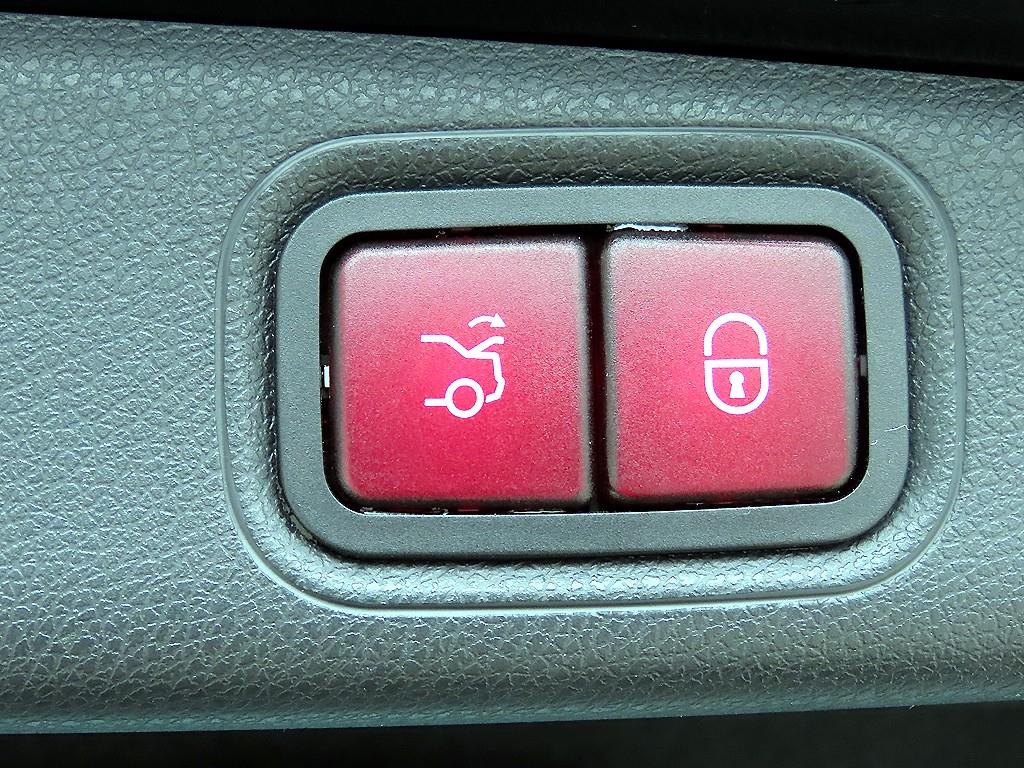 Mercedes Benz E class 2020 Negro - Importación desde Corea - HF Imports Iquique - Foto 16