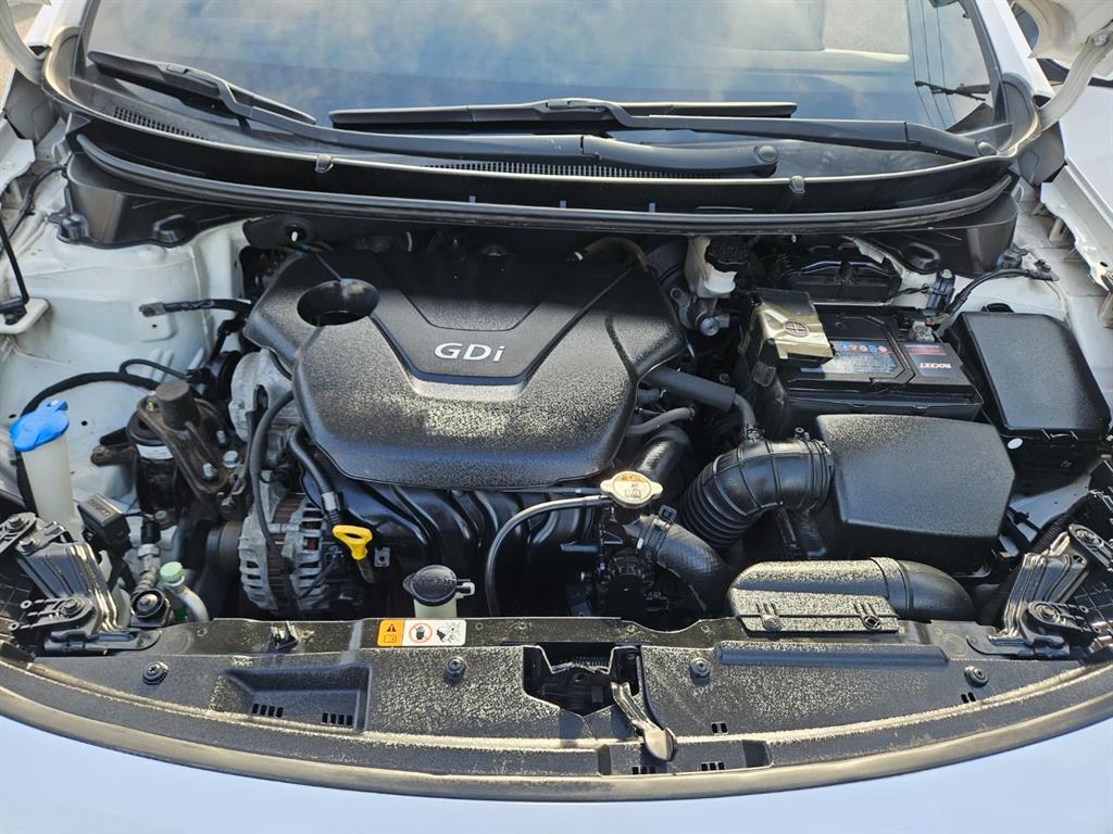 HYUNDAI i30 2013 Blanco - Importación desde Corea - HF Imports Iquique - Foto 16