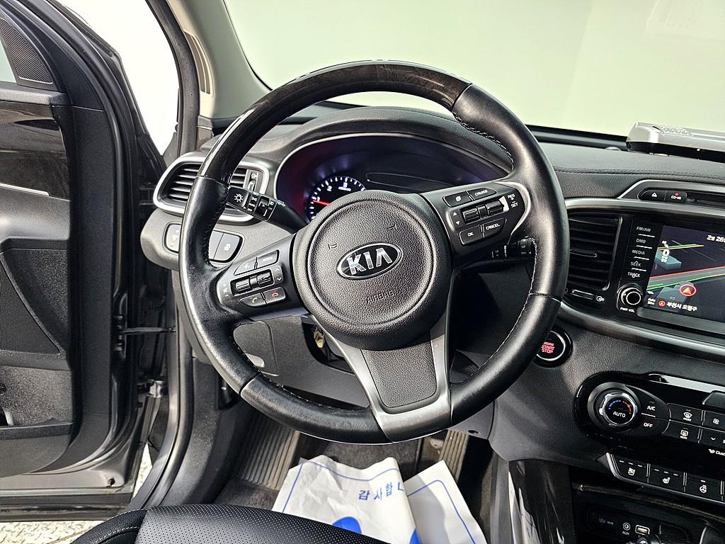 KIA Sorento - Vista 12