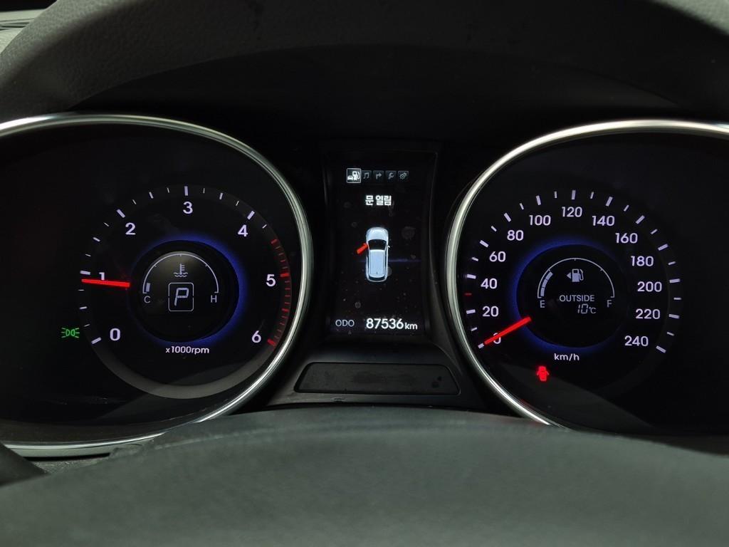 HYUNDAI Santa Fe - Vista 5