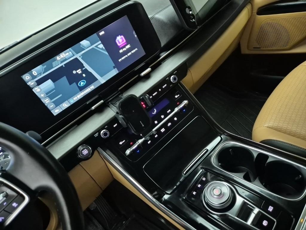 KIA Carnival - Vista 9