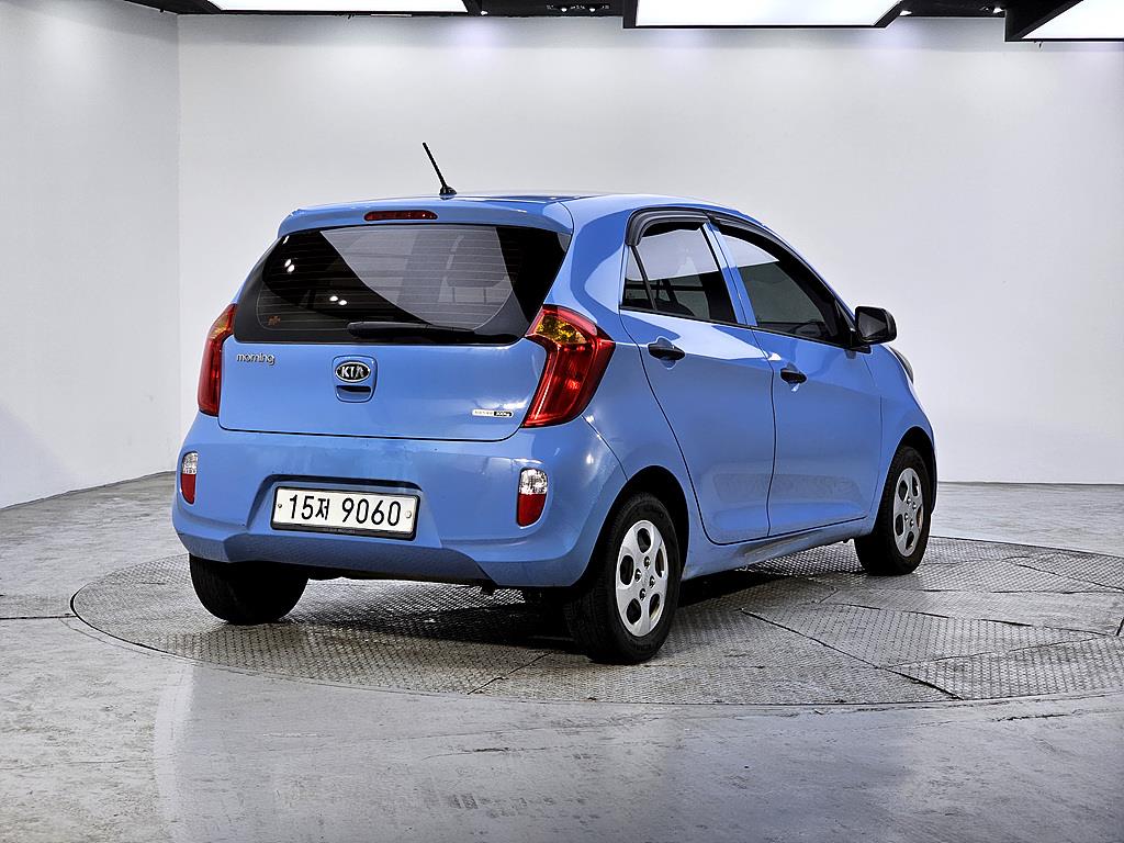 KIA Morning - Vista 4