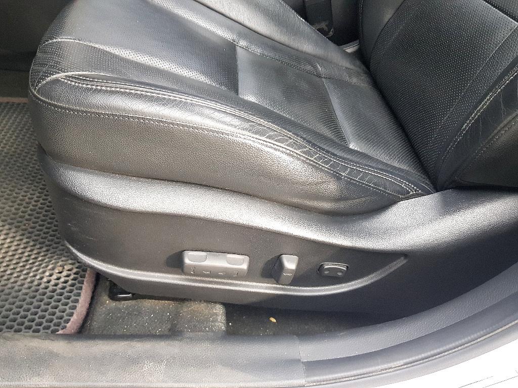 HYUNDAI i30 2012 Blanco - Importación desde Corea - HF Imports Iquique - Foto 15