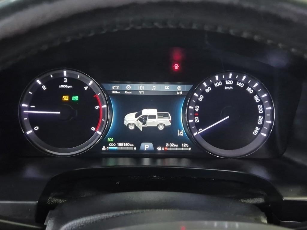 Ssangyong Rexton - Vista 6