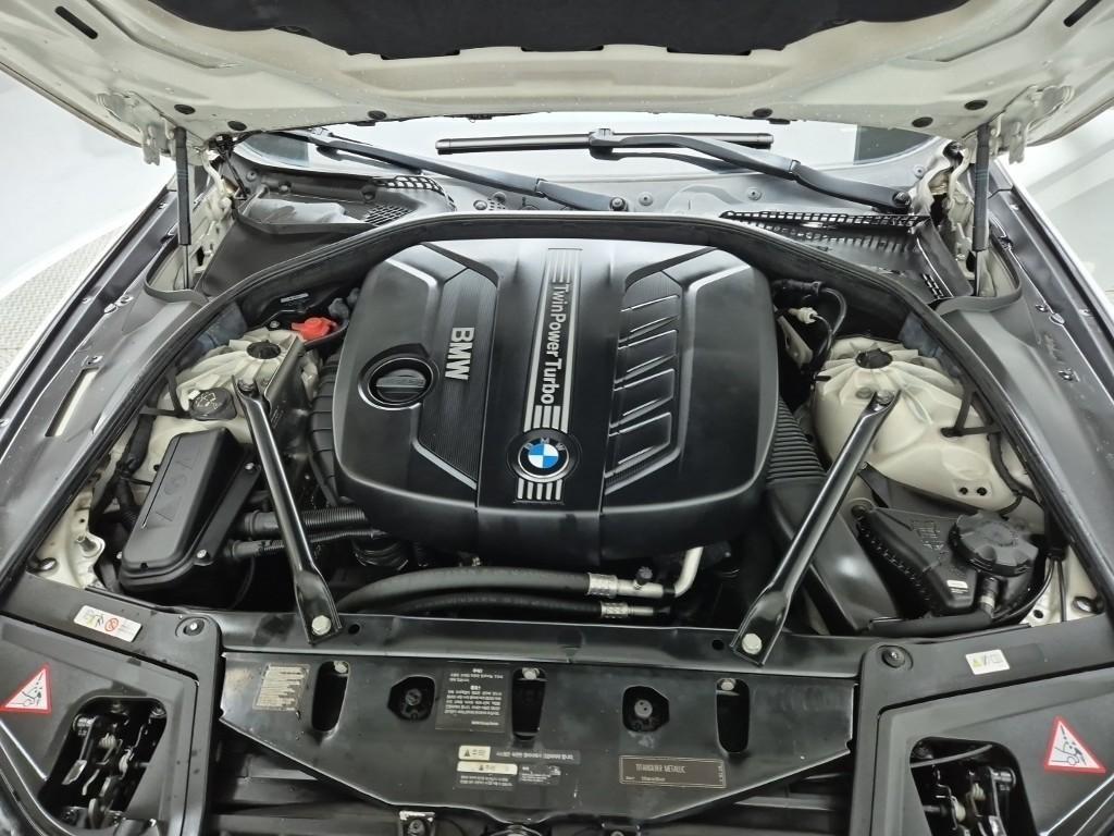 BMW 5 Series 2013 Blanco - Importación desde Corea - HF Imports Iquique - Foto 20