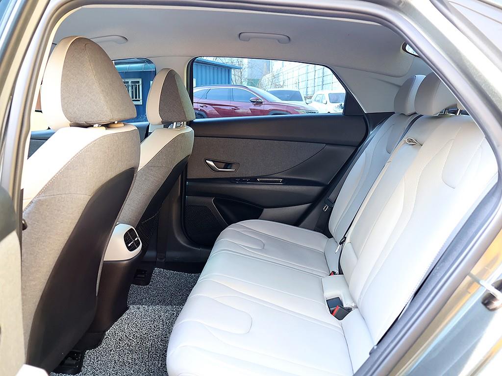 HYUNDAI Avante 2021 Gris - Importación desde Corea - HF Imports Iquique - Foto 12